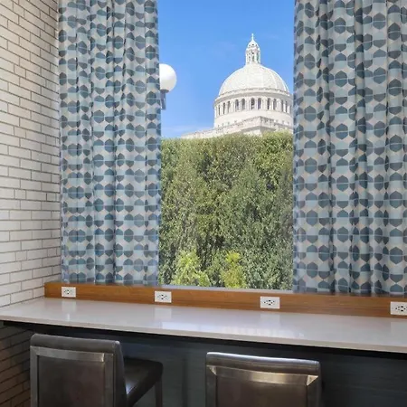 Midtown Hotel-3